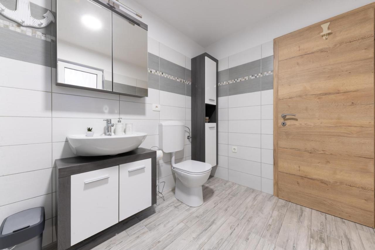 Apartments Gea Lucija Zewnętrze zdjęcie